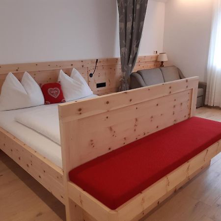 Haus Talblick Wallbug Ferienwohnung 1 Naturns Exterior foto