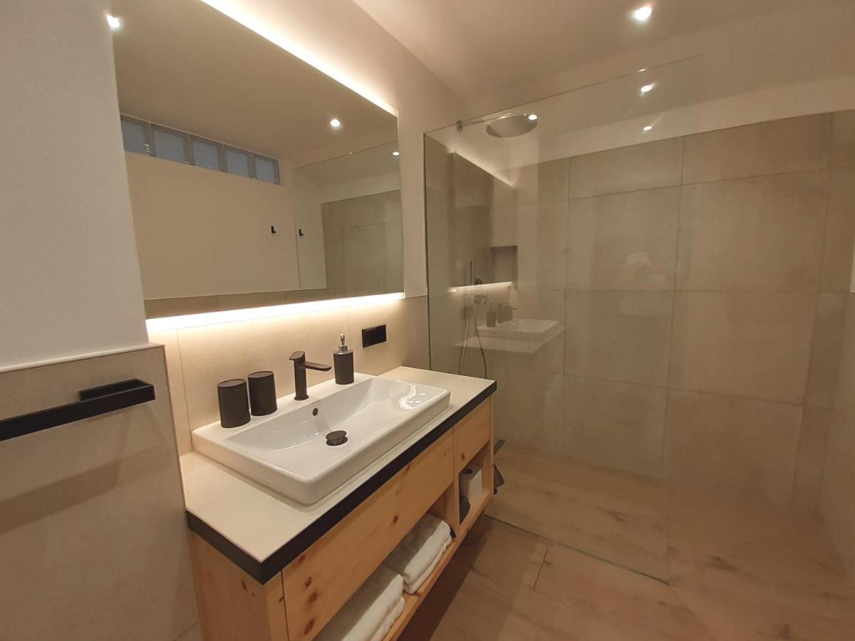 Haus Talblick Wallbug Ferienwohnung 1 Naturns Exterior foto