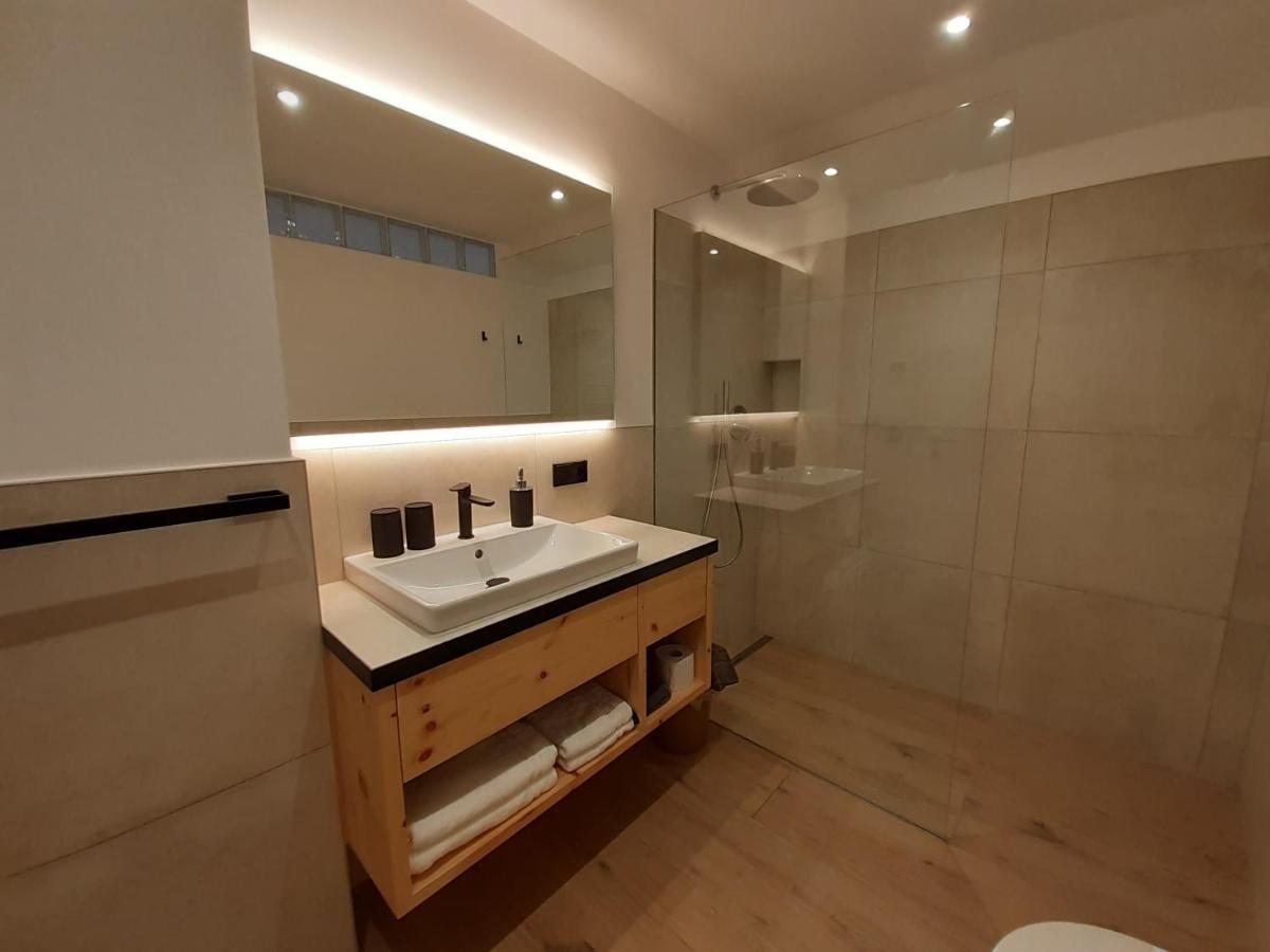 Haus Talblick Wallbug Ferienwohnung 1 Naturns Exterior foto